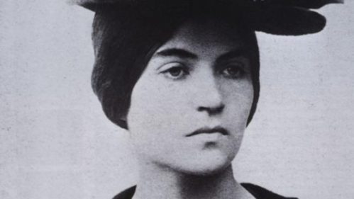 Suzanne-Valadon-in-1885-detail-copyright-Jean-Fabris-Courtesy-of-Musée-de-Montmartre-555x312